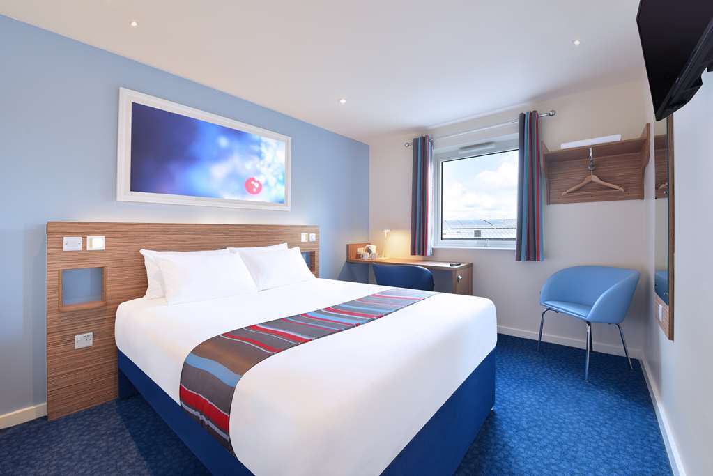 Travelodge Plymouth Roborough Δωμάτιο φωτογραφία