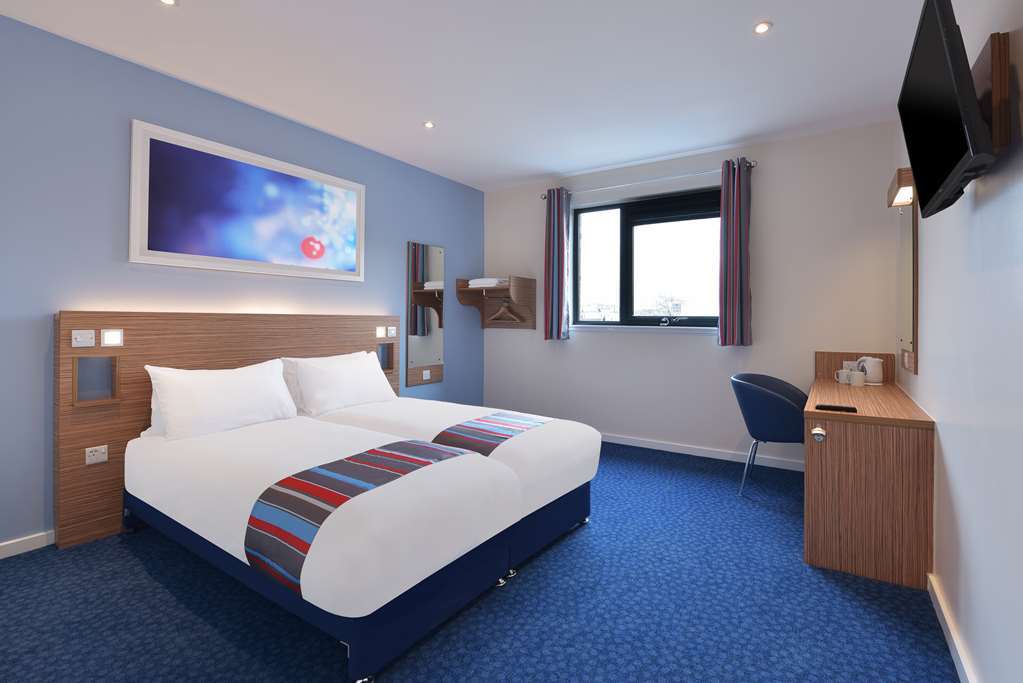 Travelodge Plymouth Roborough Δωμάτιο φωτογραφία